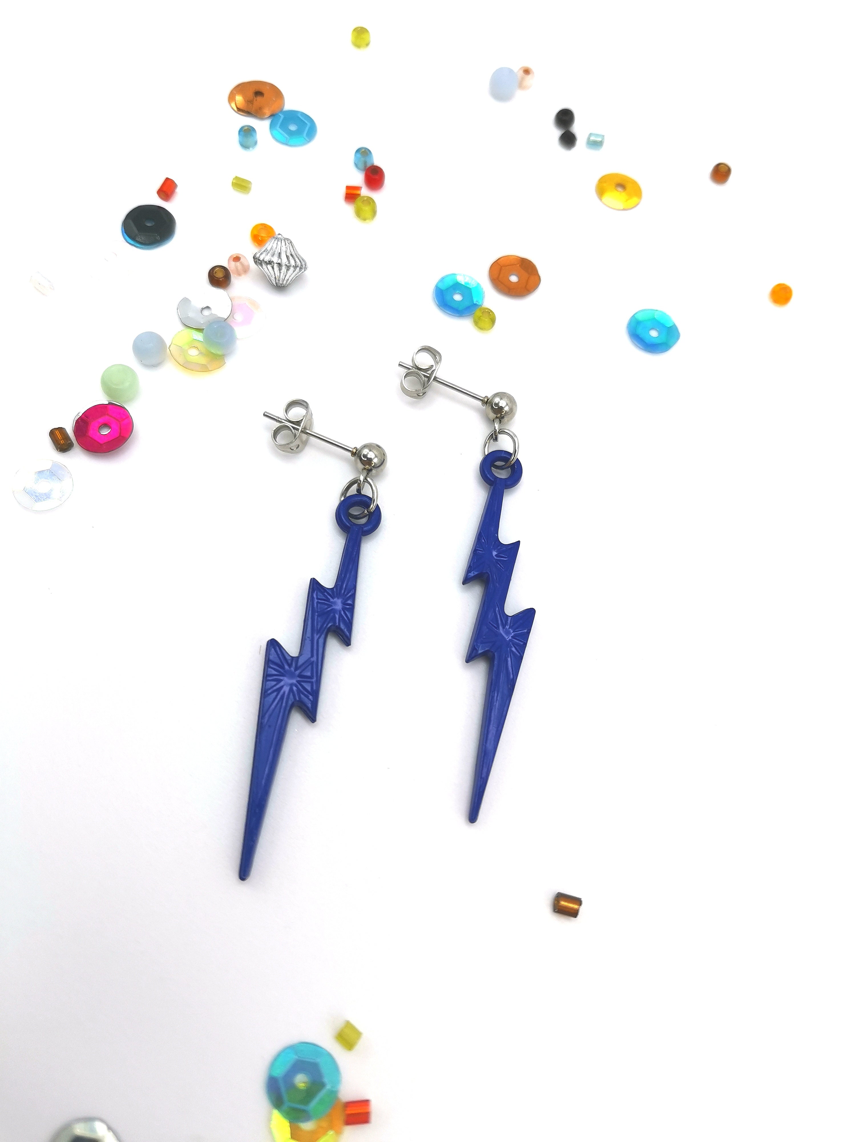 A pair of Electrifying Lightning Bolt Earrings from Silver Sunbird&